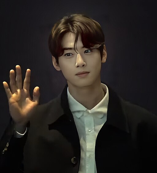Cha Eun-woo’s Last Fanmeet ‘THE ROYAL’ Sells Out!