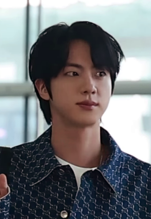 🏆 BTS Jin Dominates Fan N Star Weekly Chart for 3rd Week Straight!