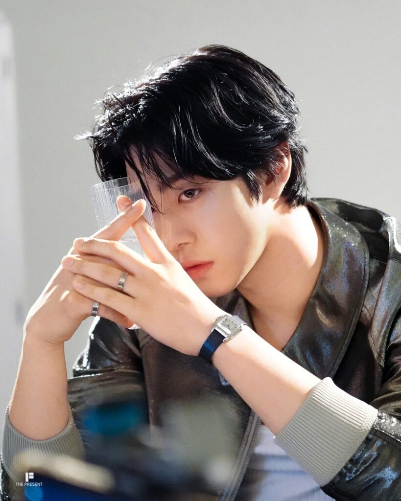 Ahn Hyo Seop in a behind-the-scenes moment from his GQ Korea and Cartier photo shoot, shared on Weverse