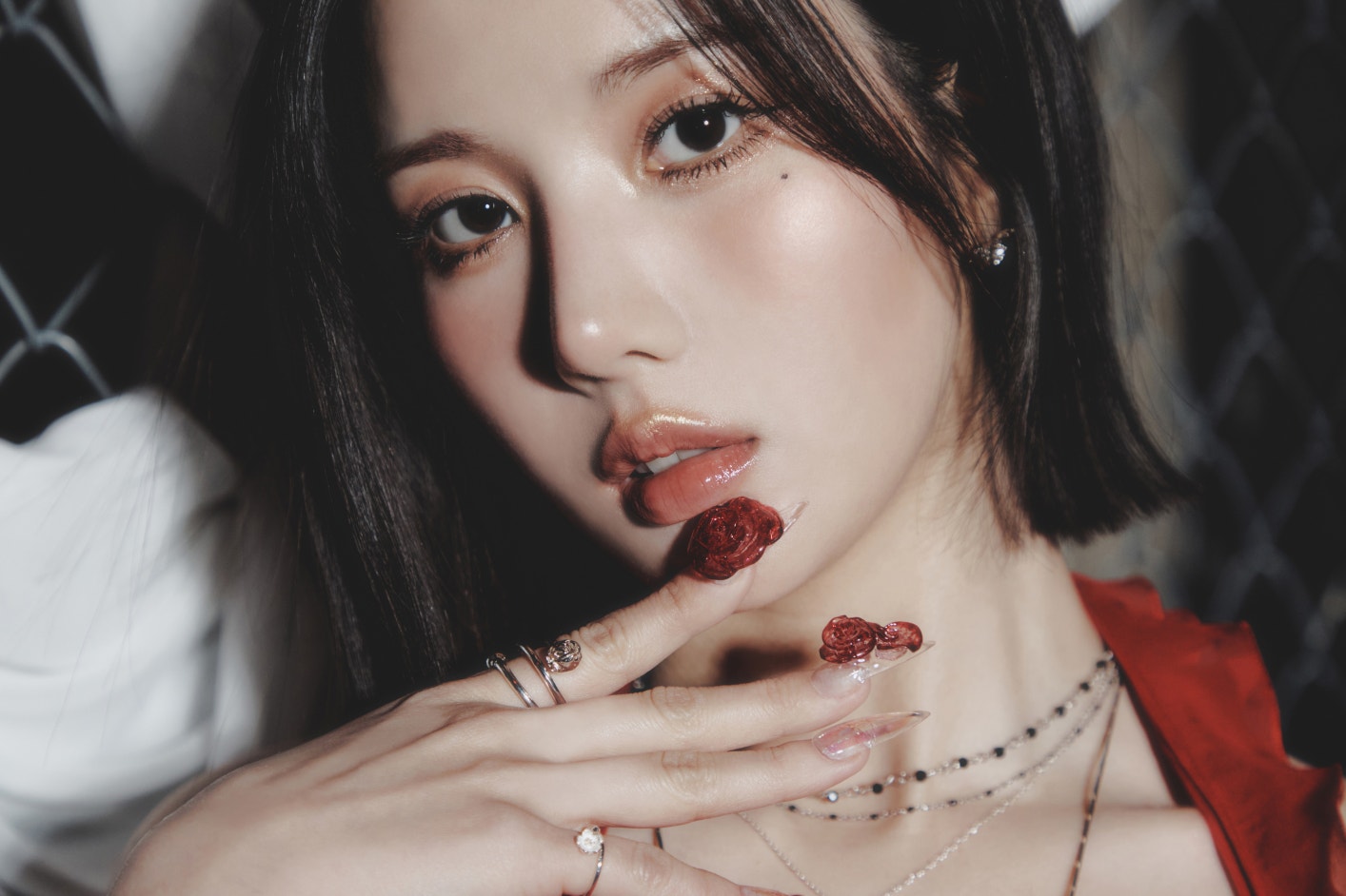 KWON EUN-BI Stuns with Bold Outfit at Waterbomb
