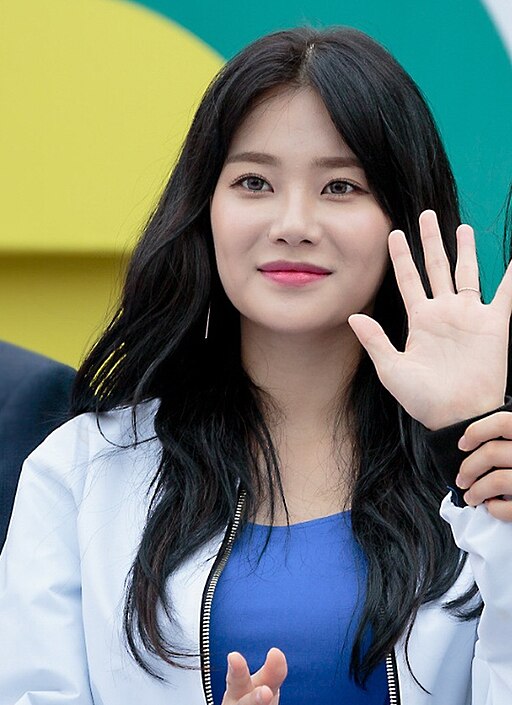 AOA’s Yuna Announces Pregnancy With Heartfelt Post